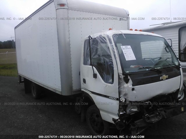 J8BC4B16077012030 - 2007 CHEVROLET TILT MASTER W4S04  WHITE photo 1
