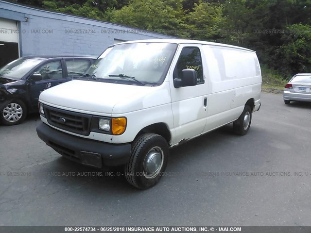 1FTNE24L15HA73121 - 2005 FORD ECONOLINE E250 VAN WHITE photo 2