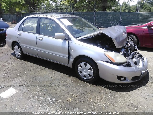 JA3AJ26E45U034571 - 2005 MITSUBISHI LANCER ES SILVER photo 1