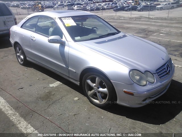 WDBTJ65J64F091260 - 2004 MERCEDES-BENZ CLK 320C SILVER photo 1