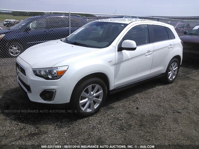 4A4AP4AU1DE018971 - 2013 MITSUBISHI OUTLANDER SPORT SE WHITE photo 2