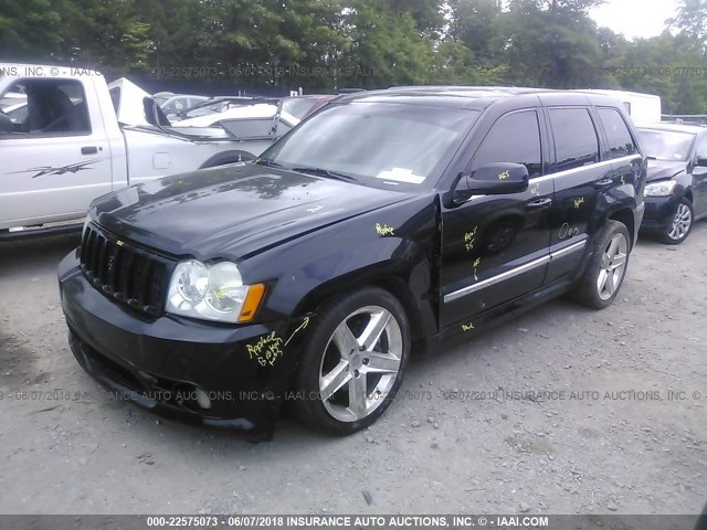 1J8HR78327C579428 - 2007 JEEP GRAND CHEROKEE SRT-8 BLACK photo 2