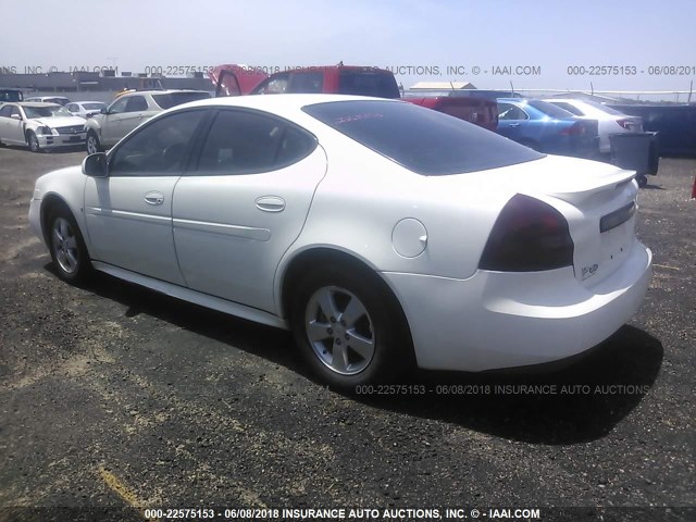 2G2WP552181100691 - 2008 PONTIAC GRAND PRIX WHITE photo 3