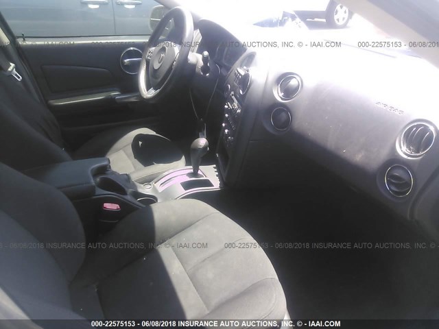 2G2WP552181100691 - 2008 PONTIAC GRAND PRIX WHITE photo 5