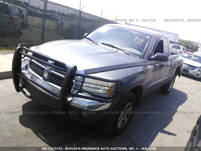 1D7HW42K45S332290 - 2005 DODGE DAKOTA SLT GRAY photo 2