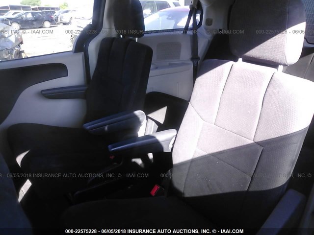 2D4RN3DG8BR731224 - 2011 DODGE GRAND CARAVAN MAINSTREET 灰色 照片 8