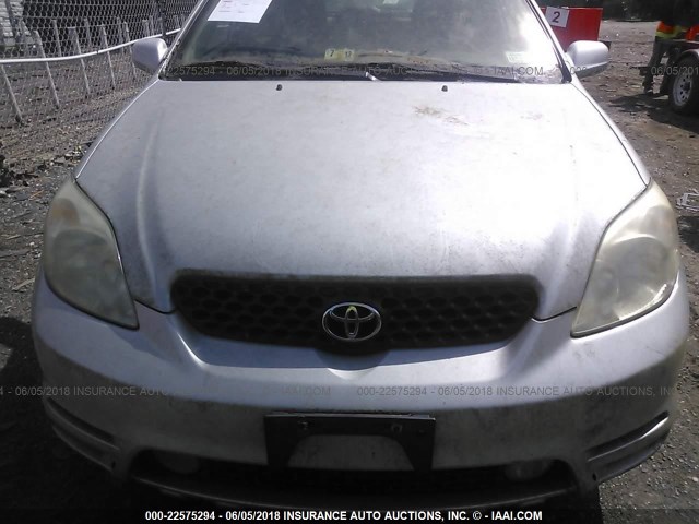 2T1KR32E03C041408 - 2003 TOYOTA COROLLA MATRIX XR SILVER photo 6