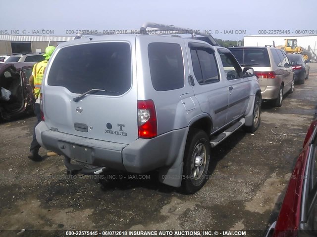 5N1ED28T8YC558754 - 2000 NISSAN XTERRA XE/SE SILVER photo 4