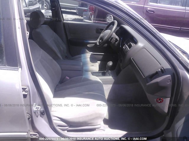 4T1BF12B7VU160822 - 1997 TOYOTA AVALON XL/XLS SILVER photo 5