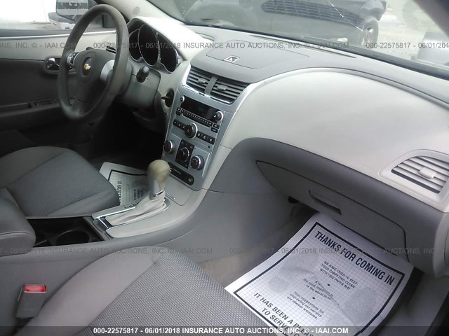 1G1ZA5EU4BF343643 - 2011 CHEVROLET MALIBU LS 灰色 照片 5