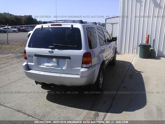 1FMCU94104KB39933 - 2004 FORD ESCAPE LIMITED SILVER photo 4