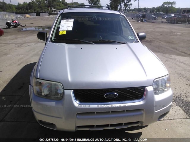 1FMCU94104KB39933 - 2004 FORD ESCAPE LIMITED SILVER photo 6