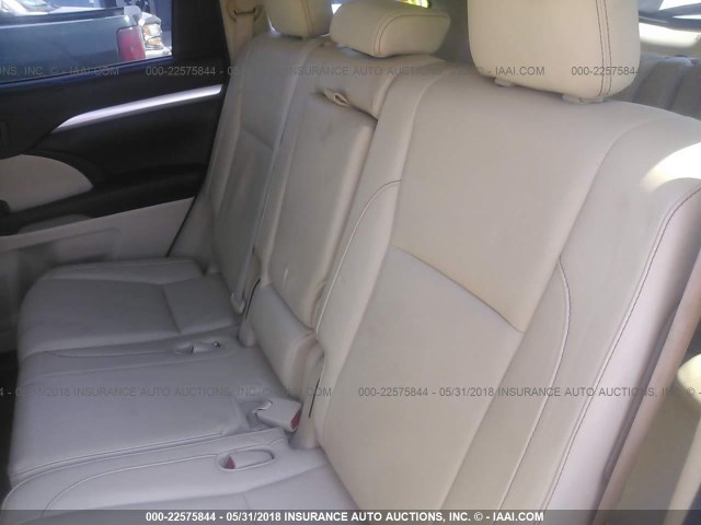 5TDKKRFH0FS057146 - 2015 TOYOTA HIGHLANDER XLE შავი ფოტო 8