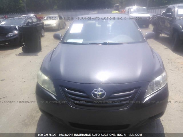 4T1BE46KX7U051790 - 2007 TOYOTA CAMRY NEW GENERAT CE/LE/XLE/SE GRAY photo 6