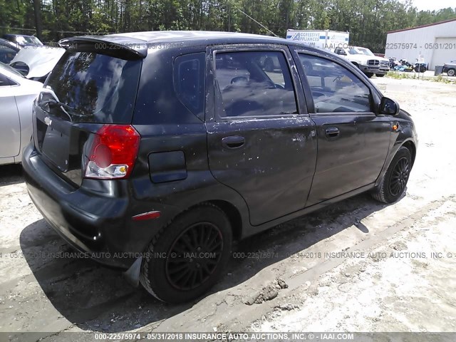 KL1TJ62694B272319 - 2004 CHEVROLET AVEO LS 黑色 照片 4