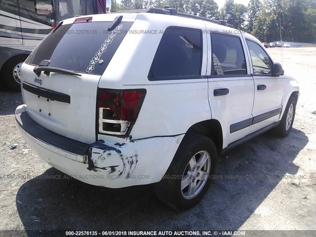 1J4GS48K15C682988 - 2005 JEEP GRAND CHEROKEE LAREDO/COLUMBIA/FREEDOM 白色 照片 4