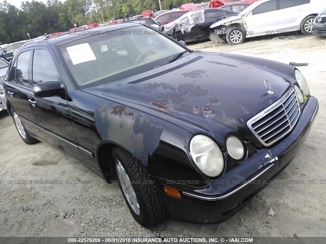 WDBJF70J01B177785 - 2001 MERCEDES-BENZ E 430 BLACK photo 1