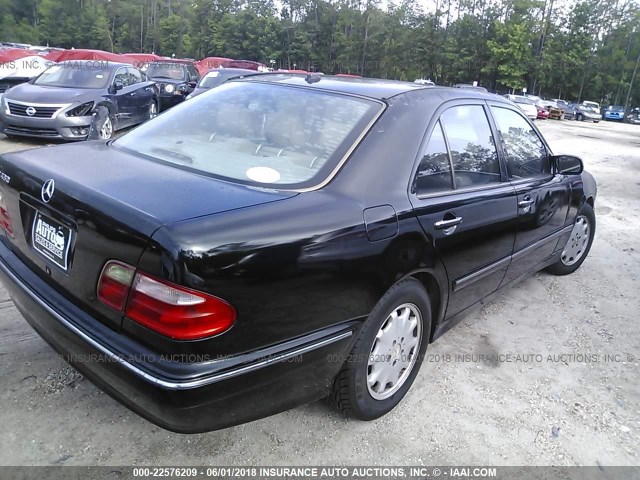 WDBJF70J01B177785 - 2001 MERCEDES-BENZ E 430 BLACK photo 4