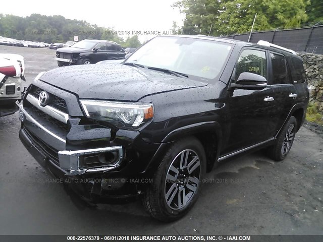 JTEBU5JR3H5419803 - 2017 TOYOTA 4RUNNER SR5 PREM/LTDL/TRAIL/TRD BLACK photo 2