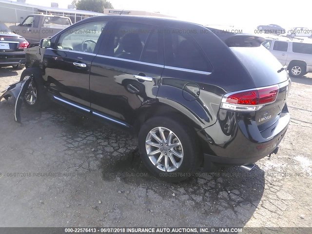 2LMDJ6JK2FBL27296 - 2015 LINCOLN MKX BLACK photo 3