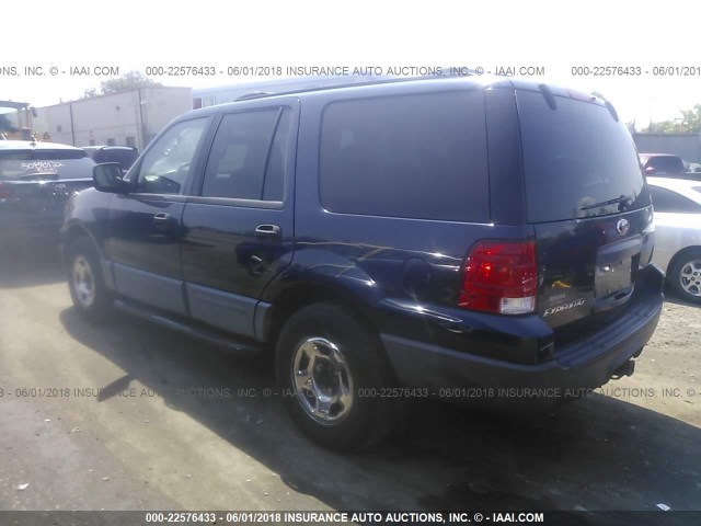1FMFU16L24LB36958 - 2004 FORD EXPEDITION XLT მუქი ლურჯი ფოტო 3