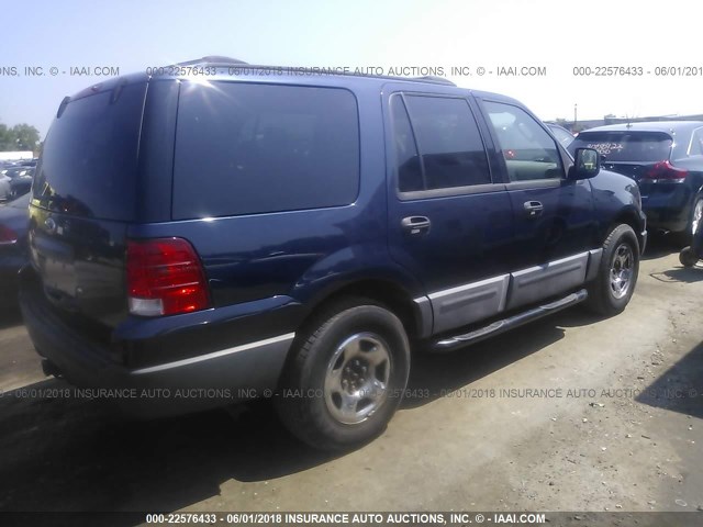 1FMFU16L24LB36958 - 2004 FORD EXPEDITION XLT მუქი ლურჯი ფოტო 4