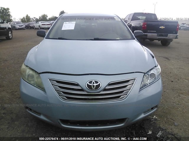 4T1BB46K88U047084 - 2008 TOYOTA CAMRY HYBRID Light Blue photo 6