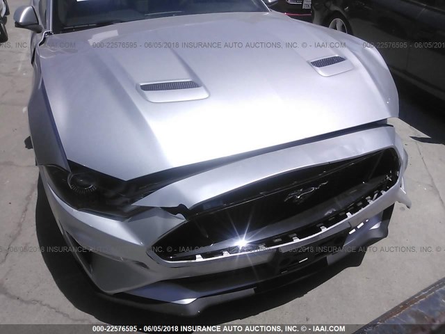 1FA6P8CF4J5136324 - 2018 FORD MUSTANG GT SILVER photo 6
