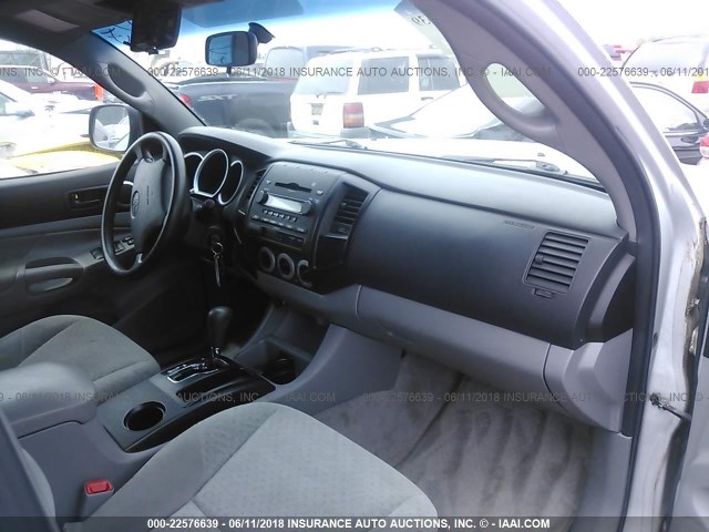 5TEJU62N98Z529561 - 2008 TOYOTA TACOMA DOUBLE CAB PRERUNNER SILVER photo 5