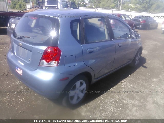 KL1TD66607B757910 - 2007 CHEVROLET AVEO LS BLUE photo 4