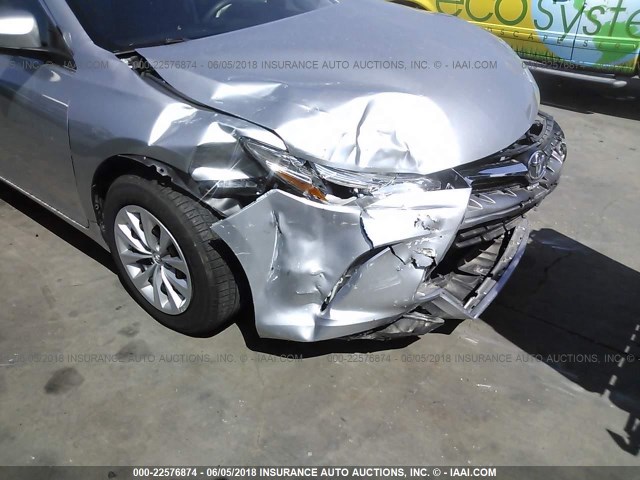 4T4BF1FK9FR471668 - 2015 TOYOTA CAMRY LE/XLE/SE/XSE SILVER photo 6