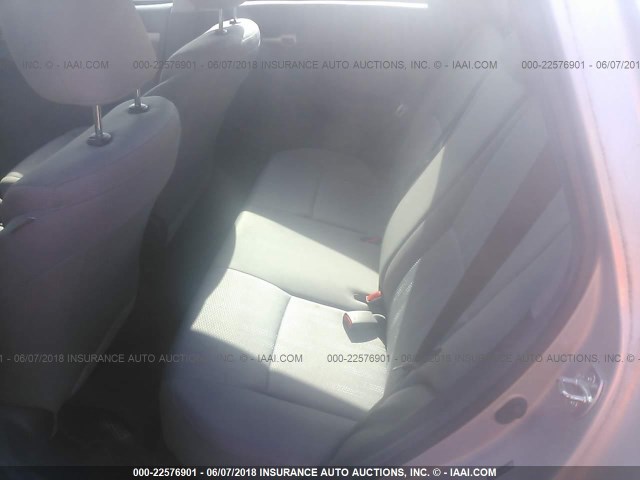2T1KU4EEXBC616273 - 2011 TOYOTA COROLLA MATRIX  SILVER photo 8