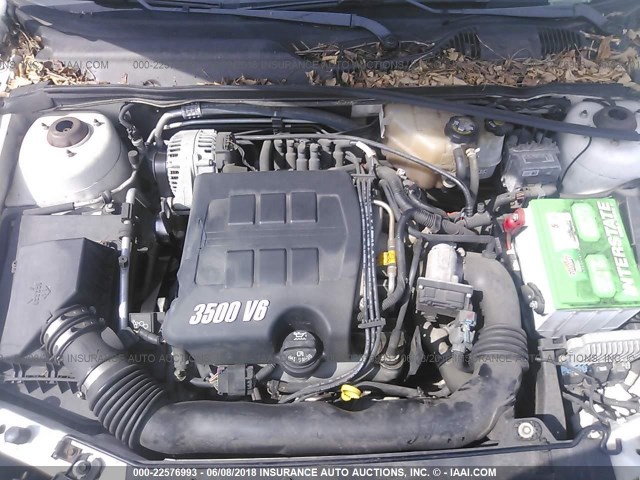 1G1ZT628X5F249875 - 2005 CHEVROLET MALIBU MAXX LS WHITE photo 10