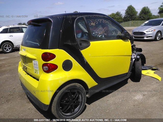 WMEEJ3BA2DK659753 - 2013 SMART FORTWO PURE/PASSION YELLOW photo 4