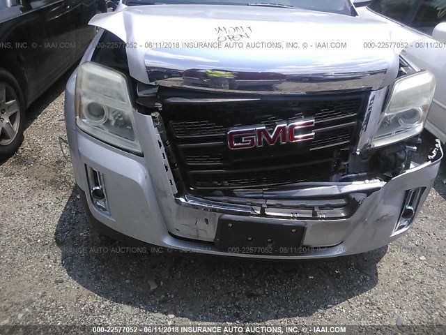 2CTALBEW8A6287881 - 2010 GMC TERRAIN SLE SILVER photo 6