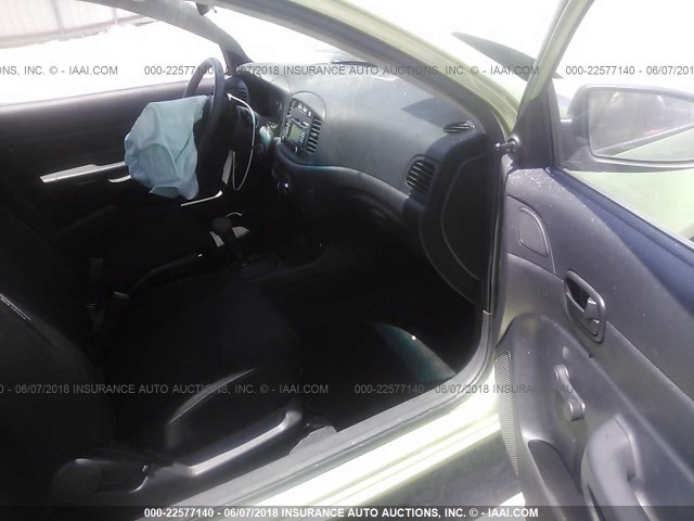 KMHCM36C89U112468 - 2009 HYUNDAI ACCENT GS GREEN photo 5