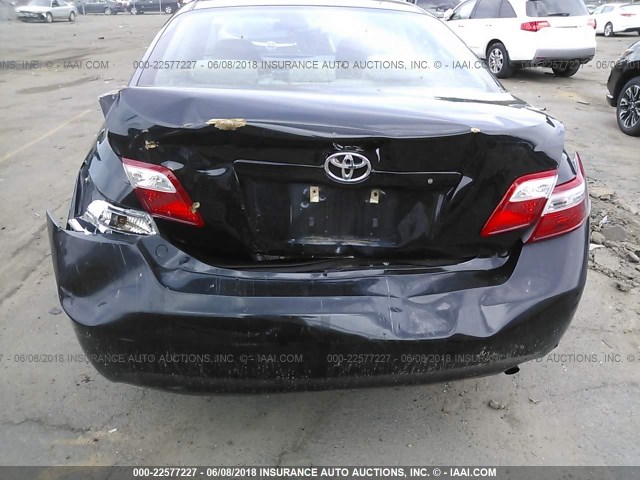 4T1BE46KX8U768997 - 2008 TOYOTA CAMRY CE/LE/XLE/SE BLACK photo 6