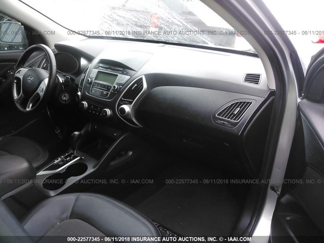 KM8JUCAC5CU466664 - 2012 HYUNDAI TUCSON GLS/LIMITED GRAY photo 5