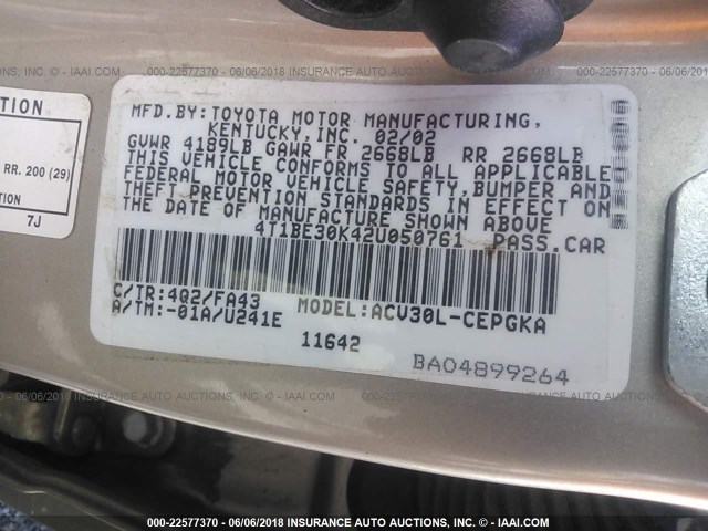 4T1BE30K42U050761 - 2002 TOYOTA CAMRY LE/XLE/SE ოქროსფერი ფოტო 9