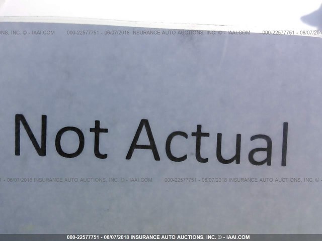 4T1BG22K2WU860963 - 1998 TOYOTA CAMRY CE/LE/XLE WHITE photo 7