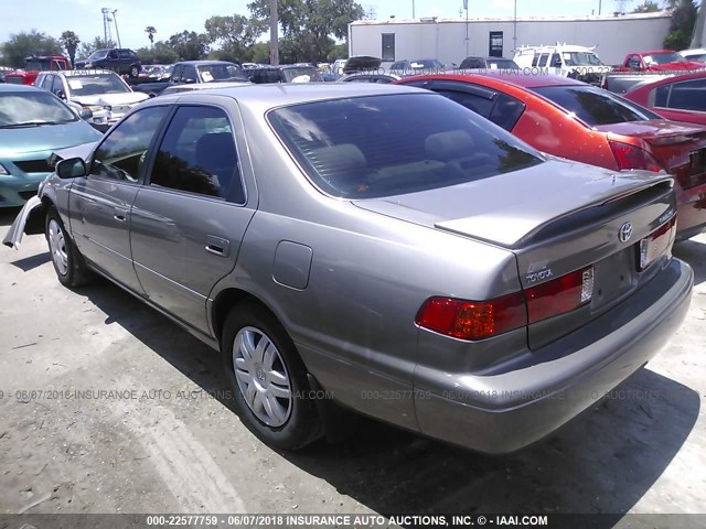 4T1BG22K21U046059 - 2001 TOYOTA CAMRY CE/LE/XLE BEIGE photo 3