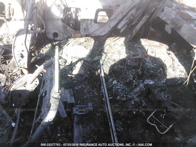 1G1ZG5E73CF360279 - 2012 CHEVROLET MALIBU LTZ 红色 照片 8