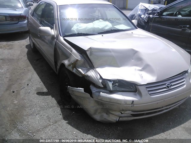 4T1BG22K7XU867893 - 1999 TOYOTA CAMRY CE/LE/XLE GOLD photo 6
