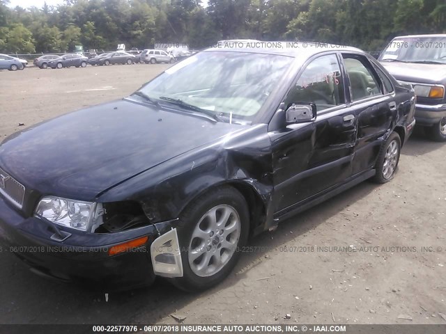 YV1VS29552F846998 - 2002 VOLVO S40 1.9T BLACK photo 6