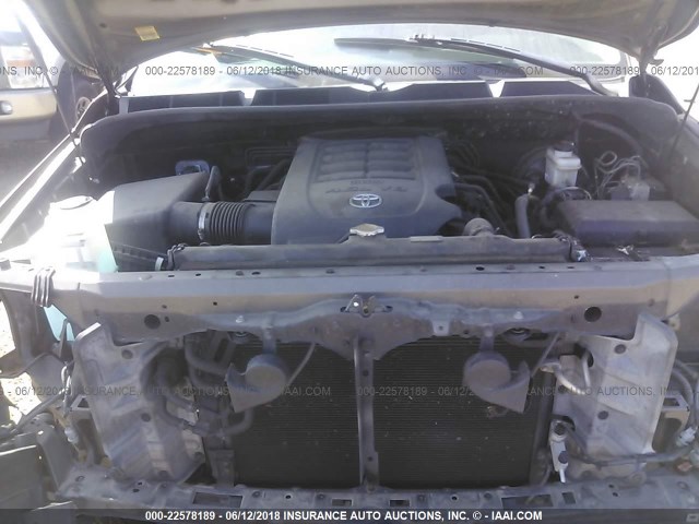 5TFRM5F10BX031204 - 2011 TOYOTA TUNDRA DOUBLE CAB SR5 GRAY photo 10