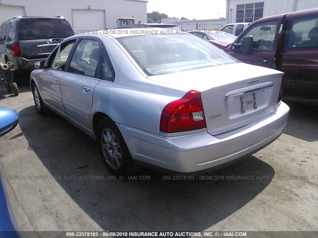 YV1TS592051406932 - 2005 VOLVO S80 2.5T SILVER photo 3