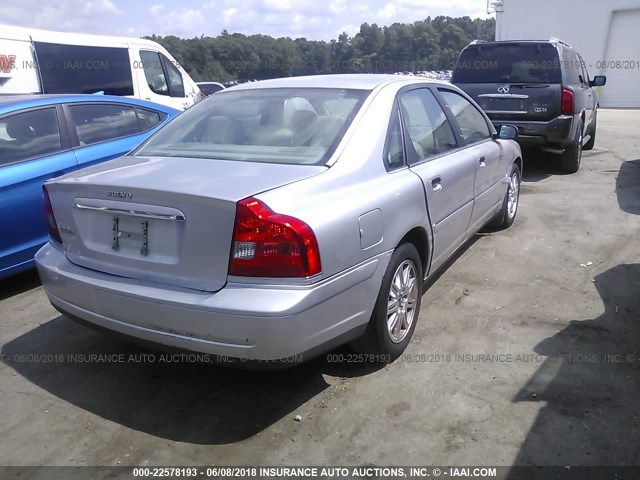 YV1TS592051406932 - 2005 VOLVO S80 2.5T SILVER photo 4