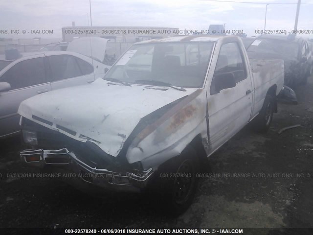 1N6ND11S3KC384001 - 1989 NISSAN D21 SHORT BED WHITE photo 2