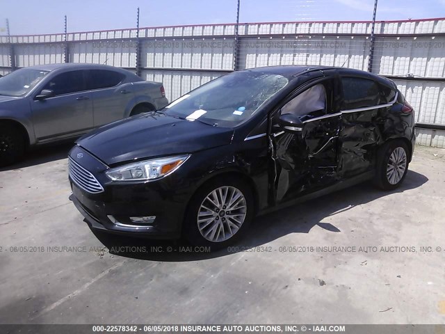 1FADP3N2XHL244506 - 2017 FORD FOCUS TITANIUM BLACK photo 2