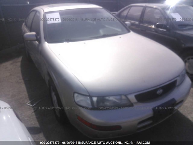 JN1CA21D8TT133909 - 1996 NISSAN MAXIMA GLE/GXE/SE GOLD photo 1